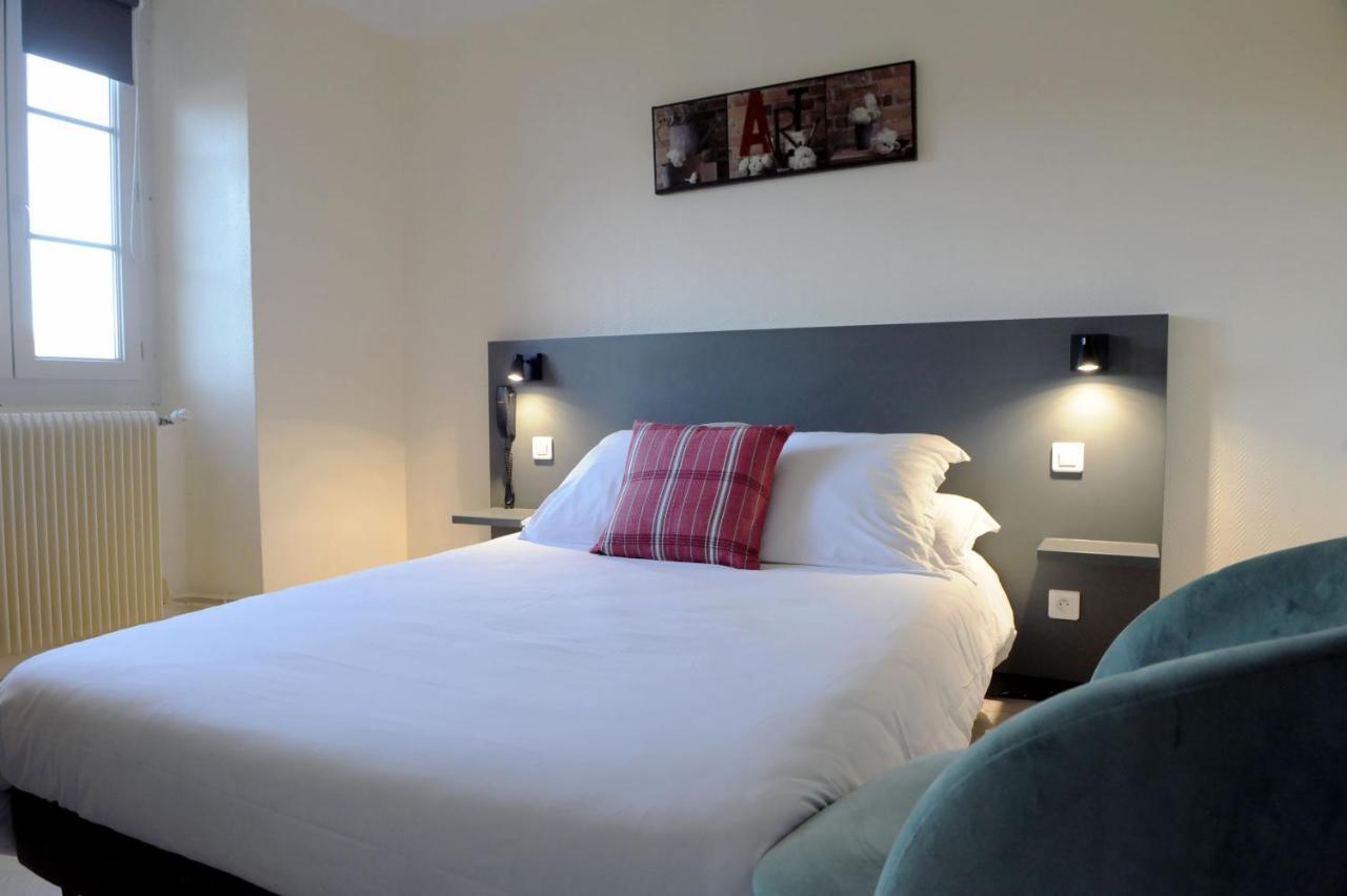 Hotel Logis Du Chene 2*